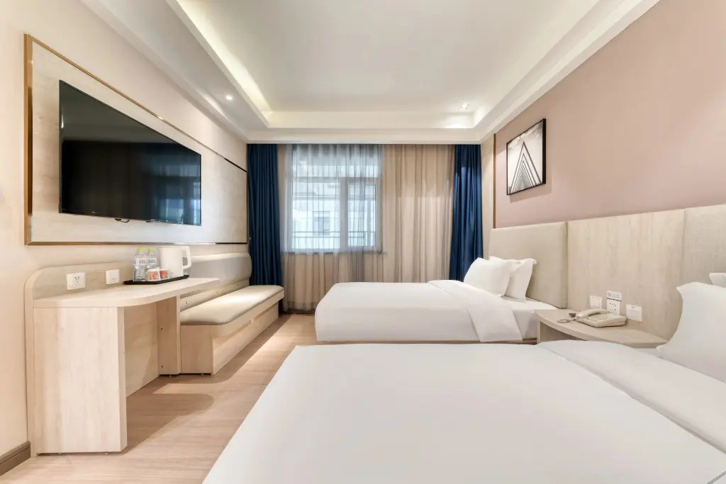 Лаиву: Grace Inn（Jinan Laiwu Changshao North Road Zhangjiawa Town Government）