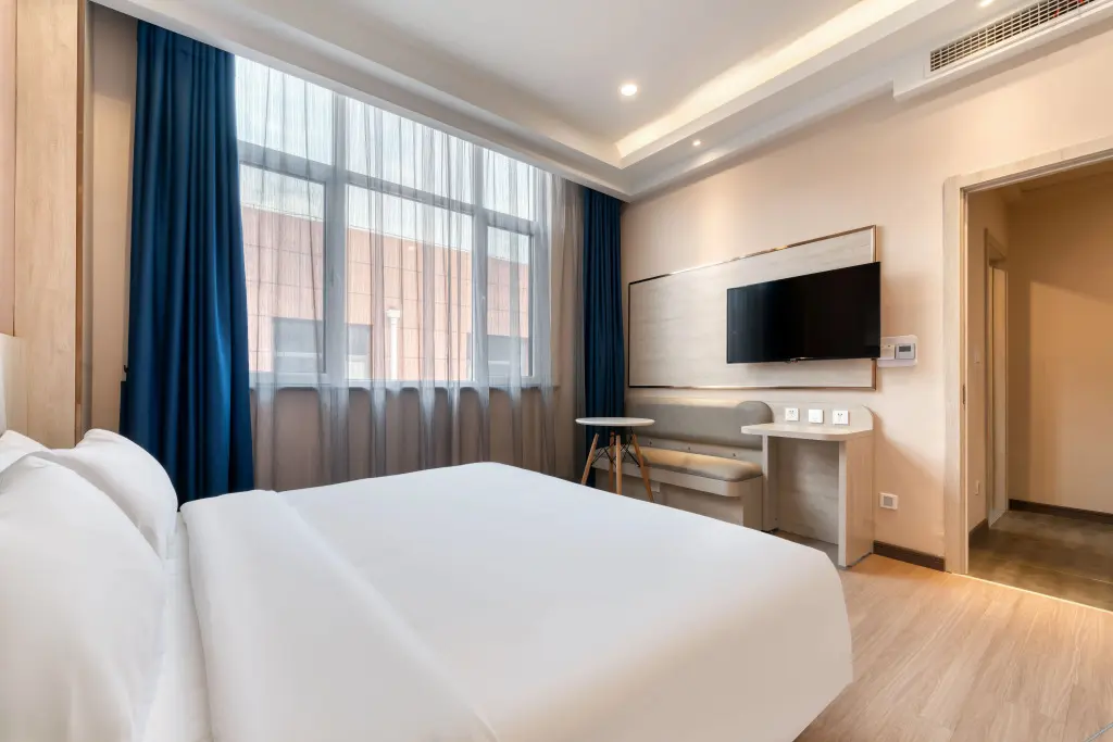 Лаиву: Grace Inn（Jinan Laiwu Changshao North Road Zhangjiawa Town Government）