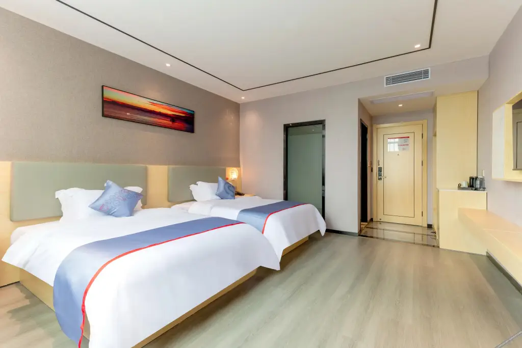 Гуанчжоу: Jinhong Hotel (Guangzhou Zhucun Subway Station)
