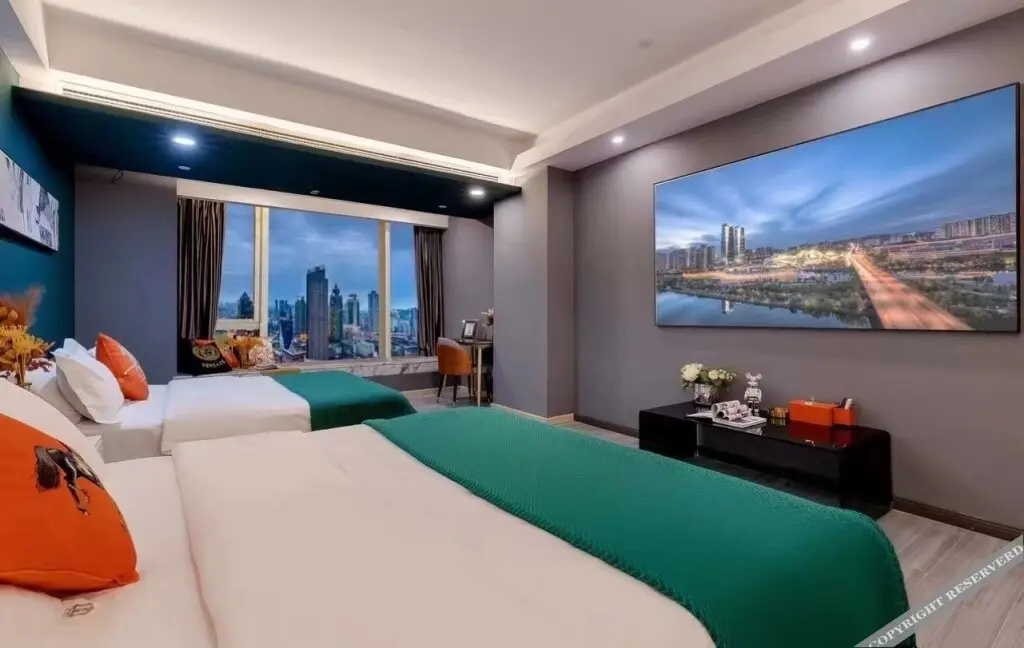 Сиань: Man deer CC Hotel (Xi'an Gangwu Avenue Metro Station)