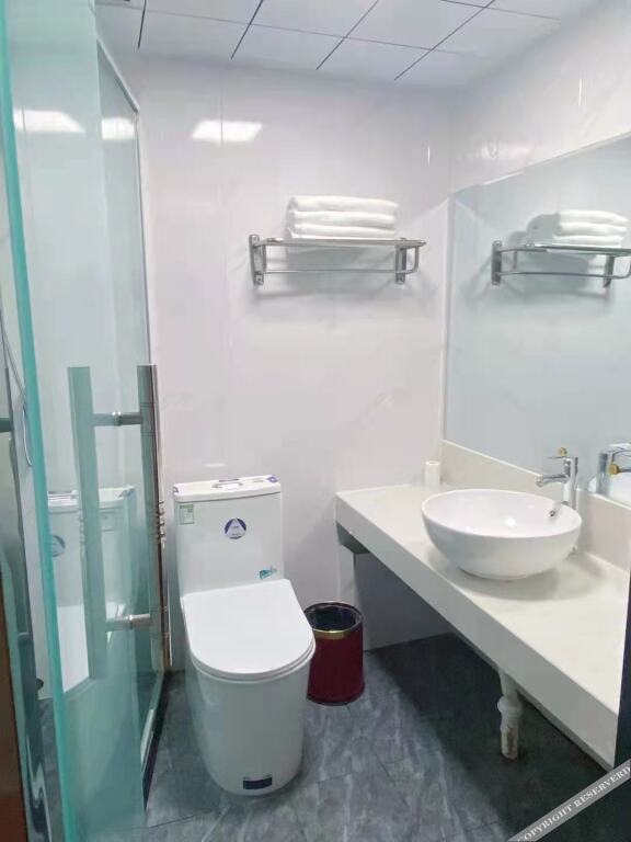 Цзинань: Yibin Liangpin Hotel (Jinan Lanxiang Road Branch)