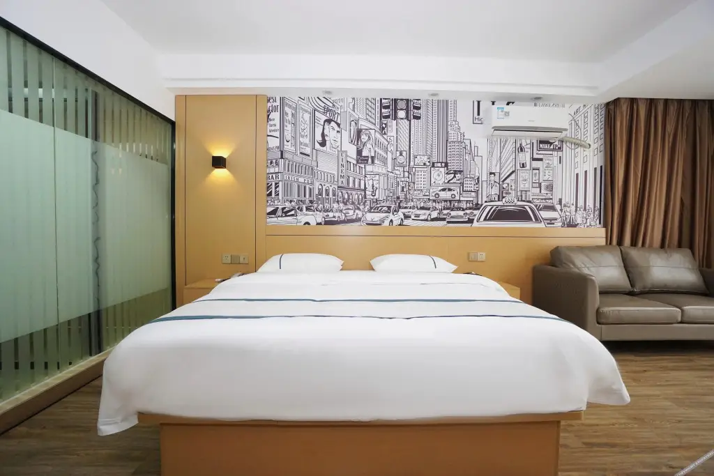 Гуйлинь: Hotel City Comfort Inn(Guilin Municipal Goverment Flying Tiger Park Store)