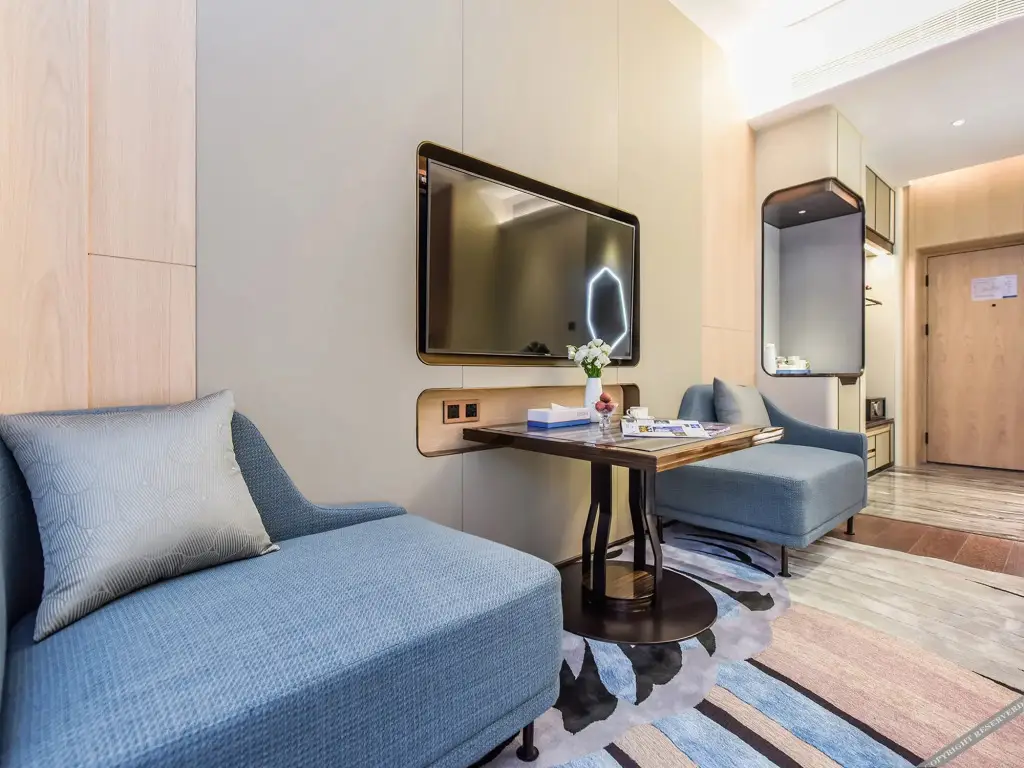 Kuanrong Suite Hotel (Chimelong Wanda Store in Panyu, Guangzhou) — фото 1