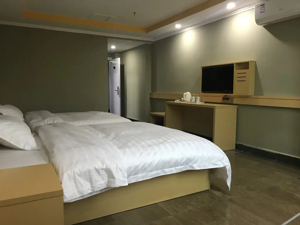 Дунгуань: 东莞塘城宾馆