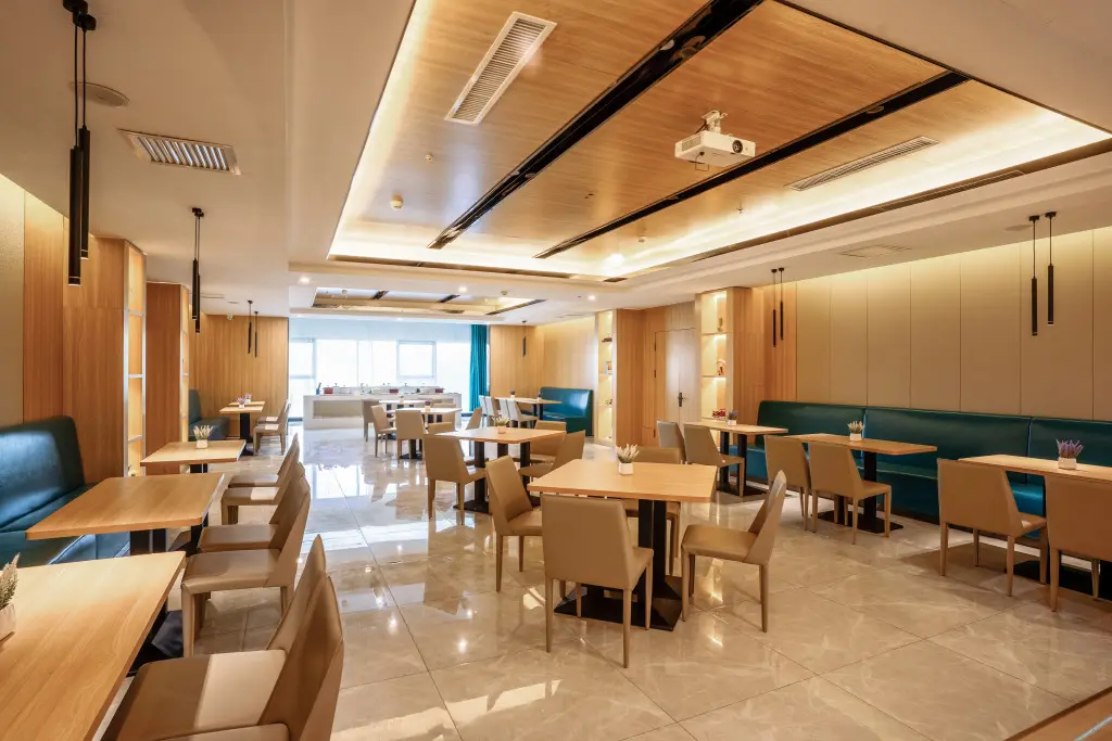 Юньчэн: Xingcheng Hotel (Wenxi Natatorium Shop)
