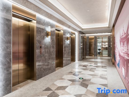 Сучжоу: Mercure Changshu Riverside Hotel