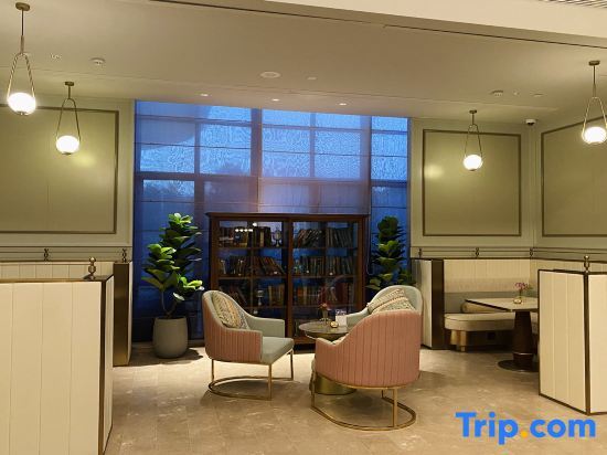 Сучжоу: Mercure Changshu Riverside Hotel