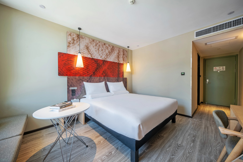 Цзиньчуань: ibis jinchang guofang plaza hotel