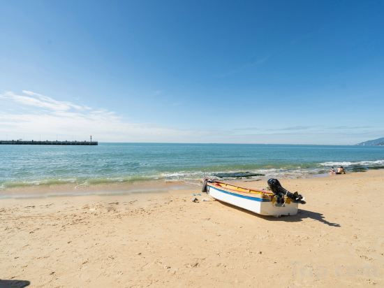 Санья: Sanya is OK seaside boutique homestay