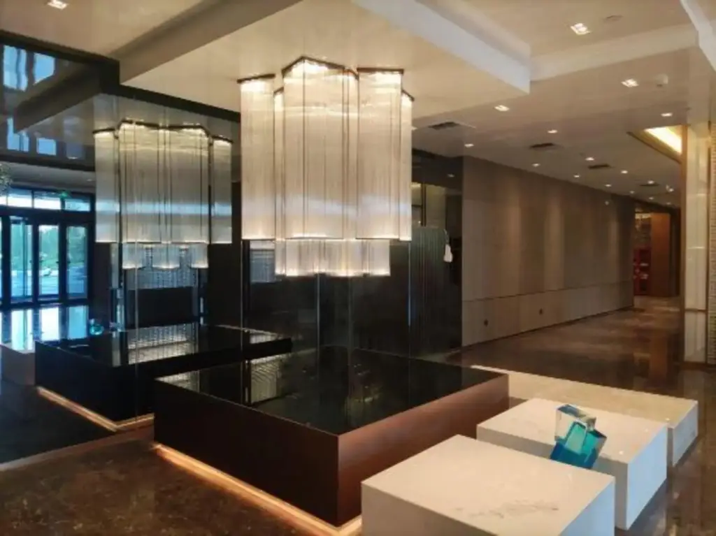 Даньдун: Crystal Orange Hotel (Dandong Zhongchao Yalu River Bridge Jiangjing Shop)