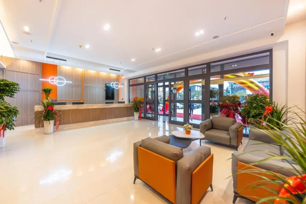 Ланьчжоу: Starway Hotel (Lanzhou New District University Town)