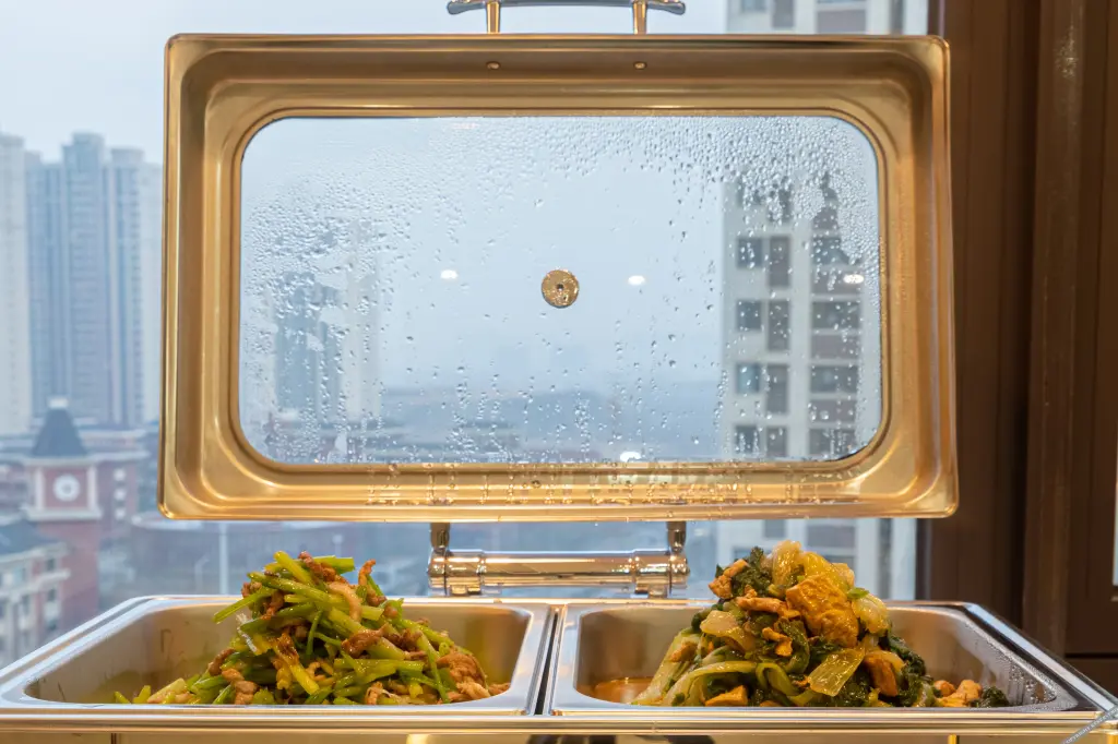 Чжэнчжоу: Thank Inn (Zhengzhou Xinzheng Zhengshang Smart City)