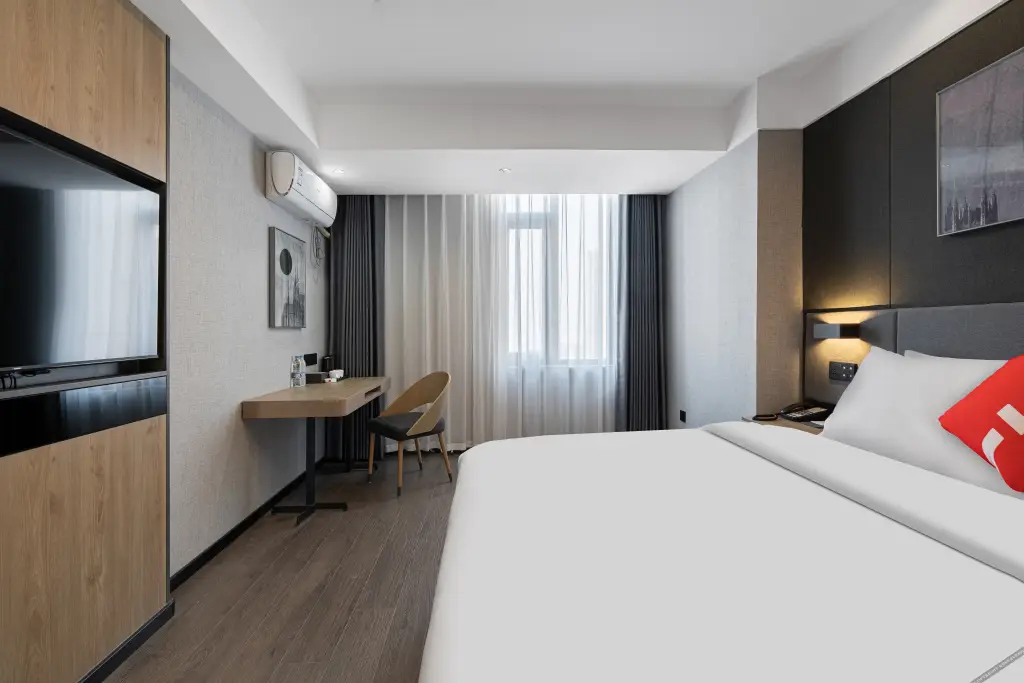 Чжэнчжоу: Thank Inn (Zhengzhou Xinzheng Zhengshang Smart City)