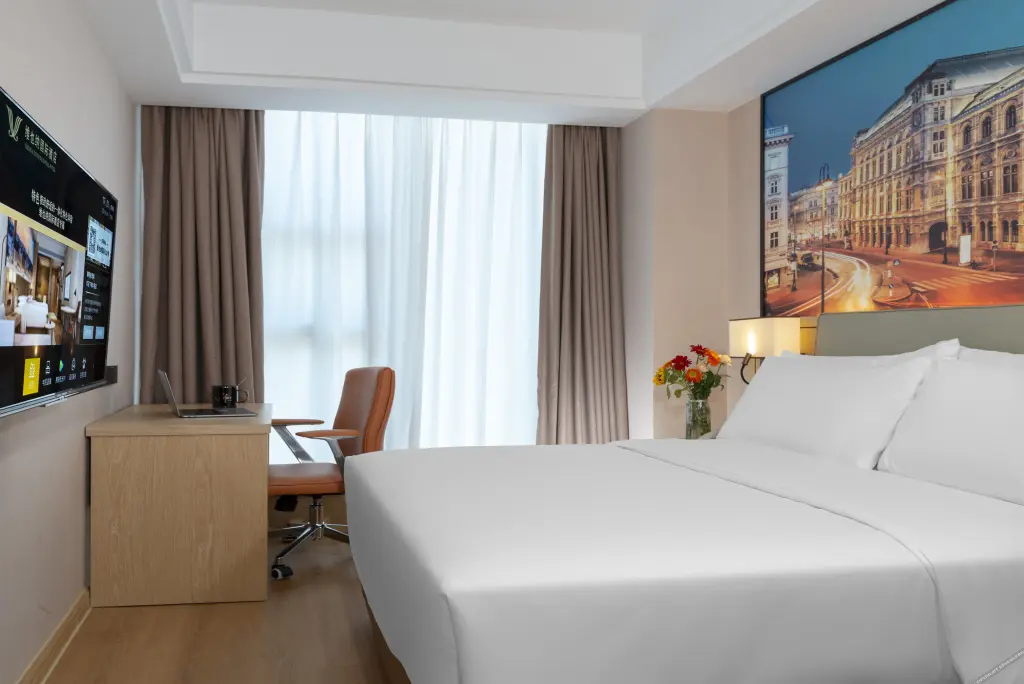 Чанша: Vienna International Hotel (Yanghu Wetland Subway Station IKEA Yuju Branch)