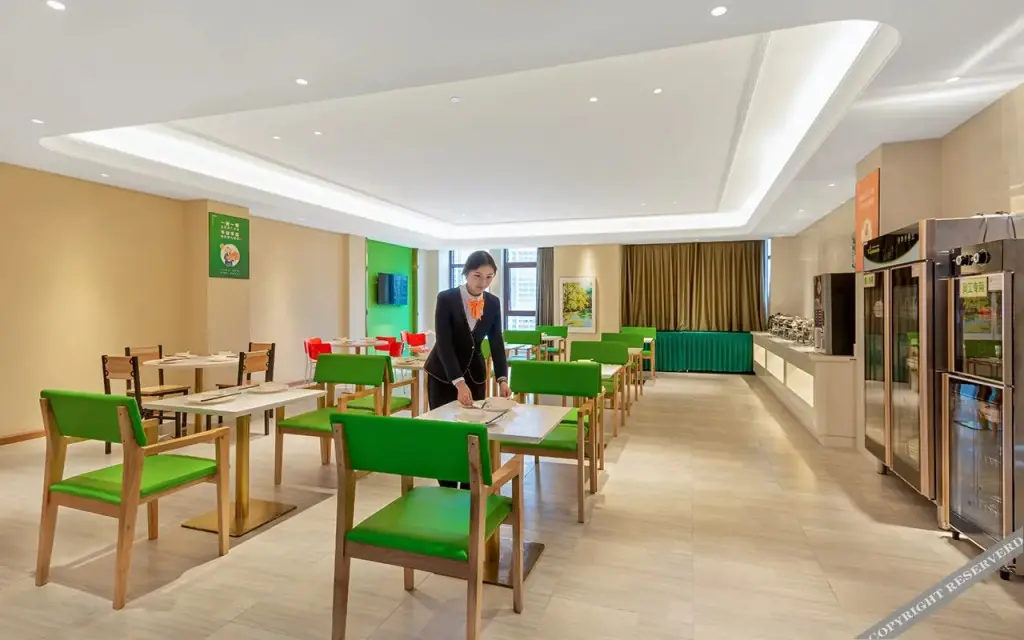Динпин: Vienna 3 Best Hotel (Guangan Linshui Modern Life Branch)