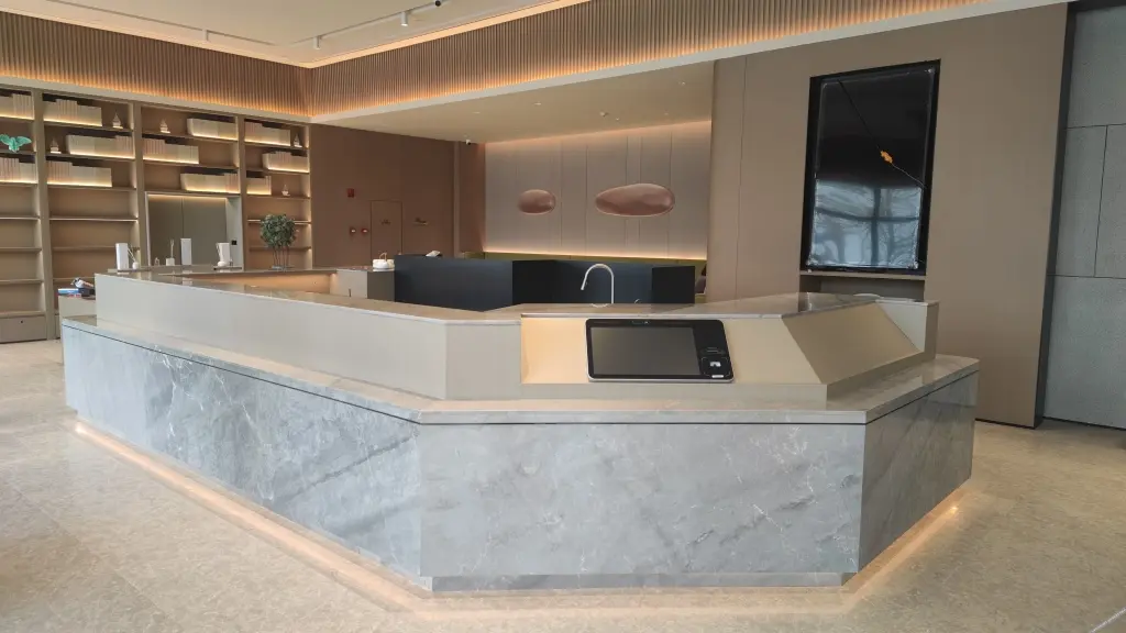 Чэнду: All Seasons Hotel (Chengdu Xinjin gongyeyuan Branch)