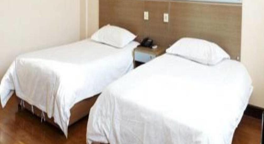 Шанхай: Baolong Homelike Hotel (Zhongshan Branch)