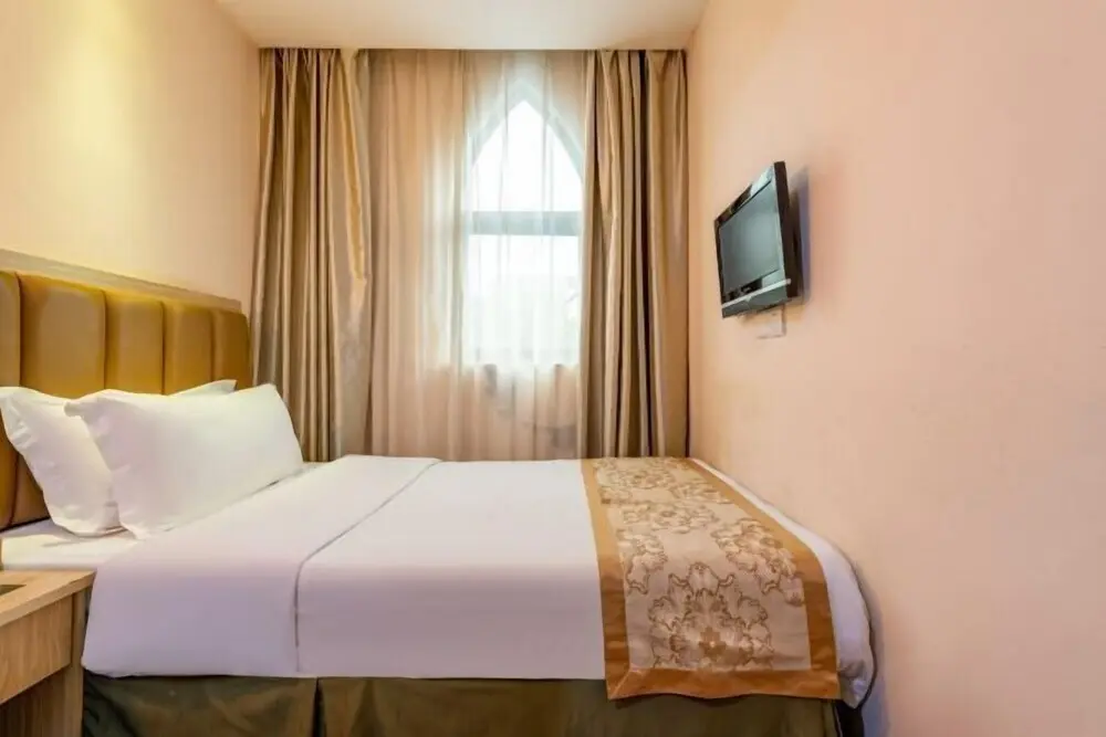 Шэньчжэнь: Forbes Business Hotel (Shenzhen Dalang Commercial Center)