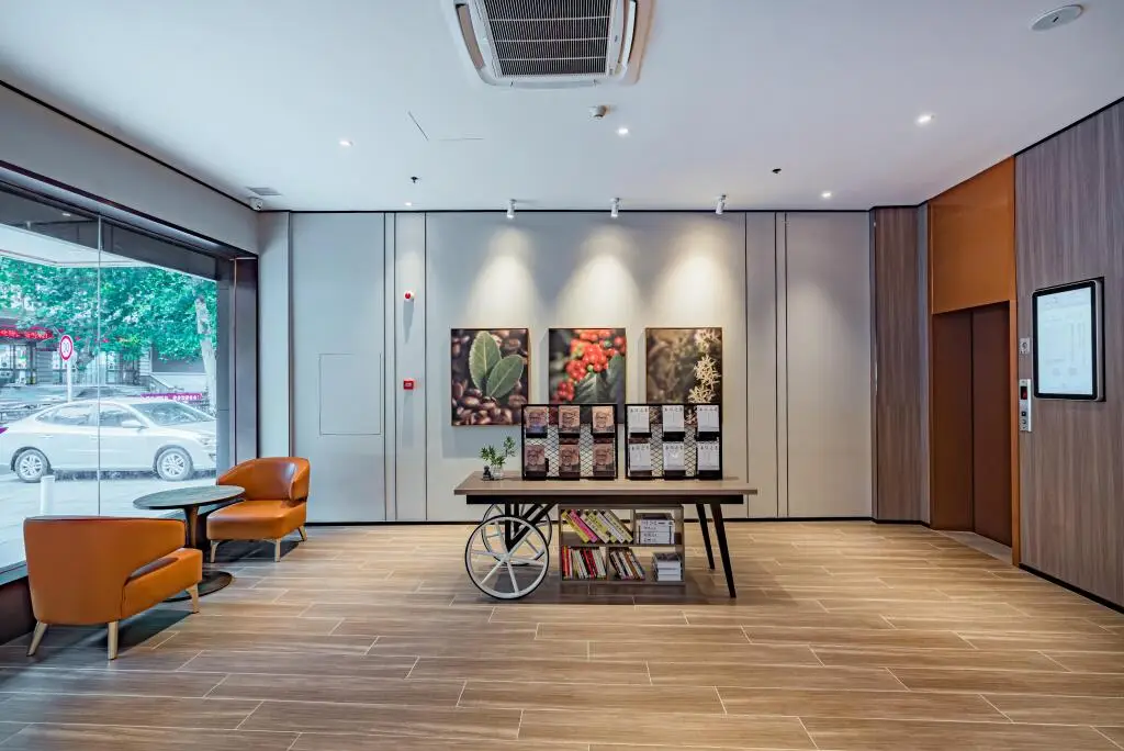 Цзюцзян: Hanting Hotel Jiujiang Xunyang Road Pedestrian Street
