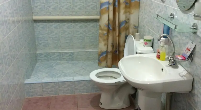 Благодарный: Отель Crystal Deluxe Hotel