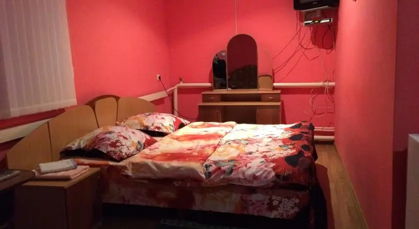 Благодарный: Отель Crystal Deluxe Hotel