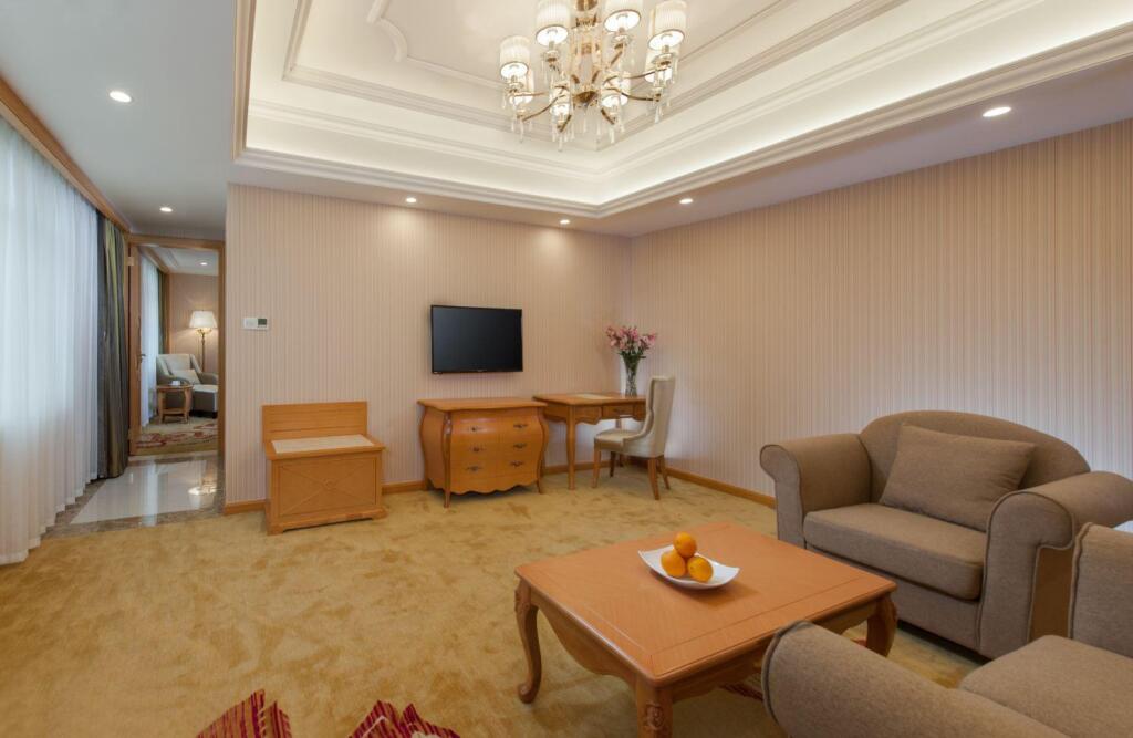 Гуанчжоу: Vienna International Hotel Guangzhou Xinshi