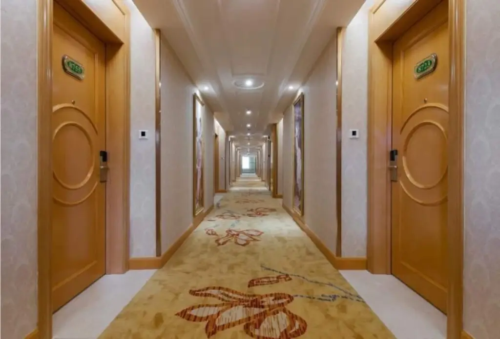 Гуанчжоу: Vienna International Hotel Guangzhou Xinshi