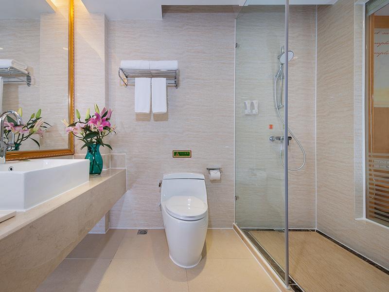 Шэньчжэнь: Vienna Hotel Shenzhen Fuyong Fenghuangshan