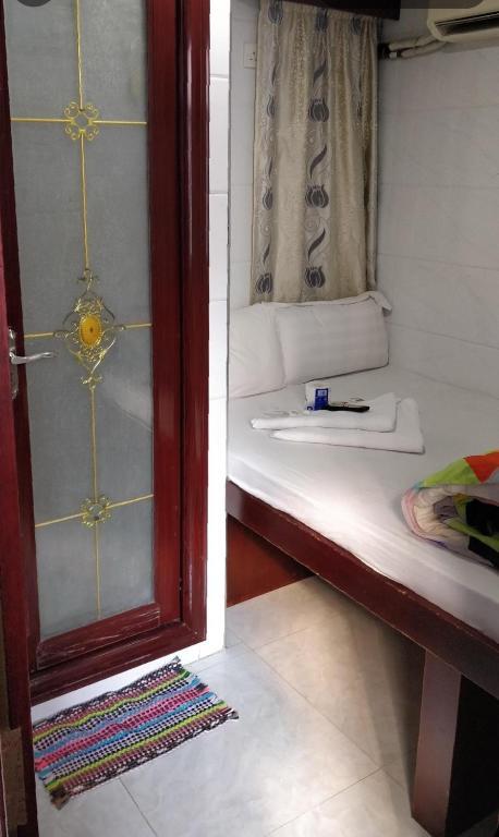 Гонконг: Relaince International Guest House