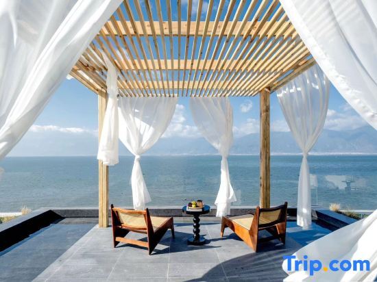 Дали: LiSiMan- Flora Seaview Hotel (Bohai Shuanglang)