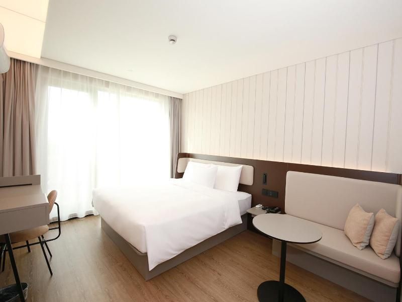 Шанхай: Hanting Hotel (Shanghai Hongqiao Airport New)