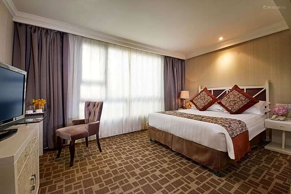 Шанхай: New Century Manju Hotel Shanghai Railway Station