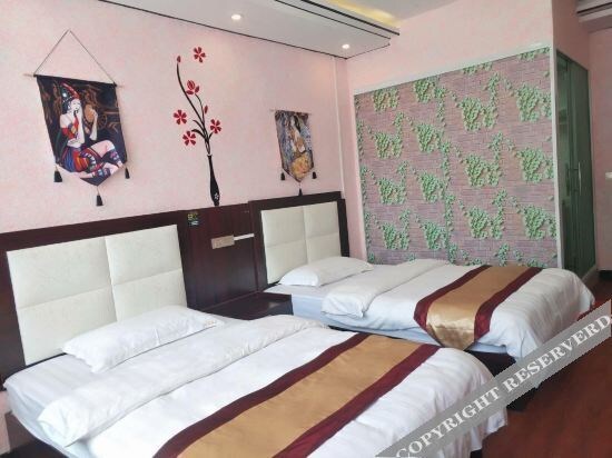 Аньшунь: Huangguoshu Sunflower Hotel