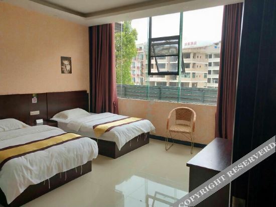 Аньшунь: Huangguoshu Sunflower Hotel