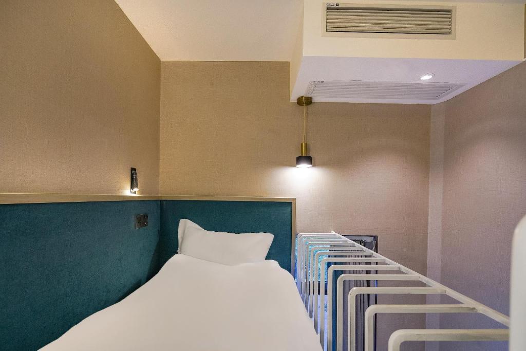 Шанхай: Mengguo Hotel Zhuqiao Town