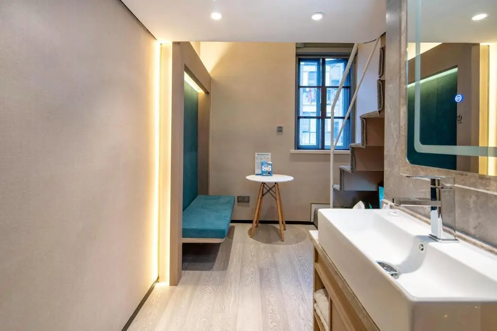 Шанхай: Mengguo Hotel Zhuqiao Town
