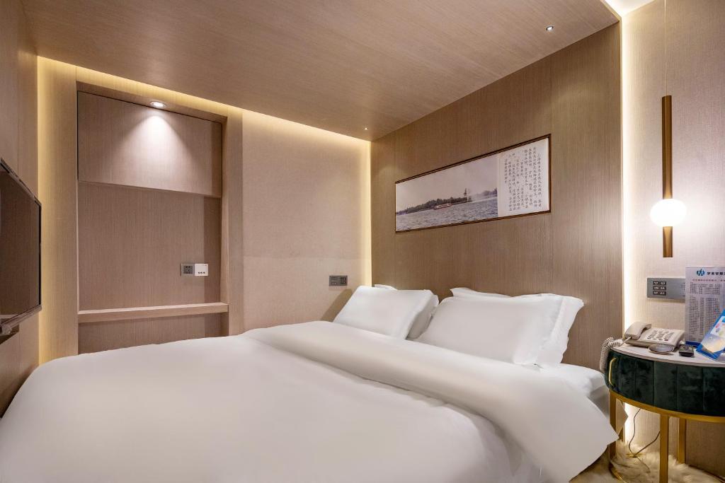 Шанхай: Mengguo Hotel Zhuqiao Town