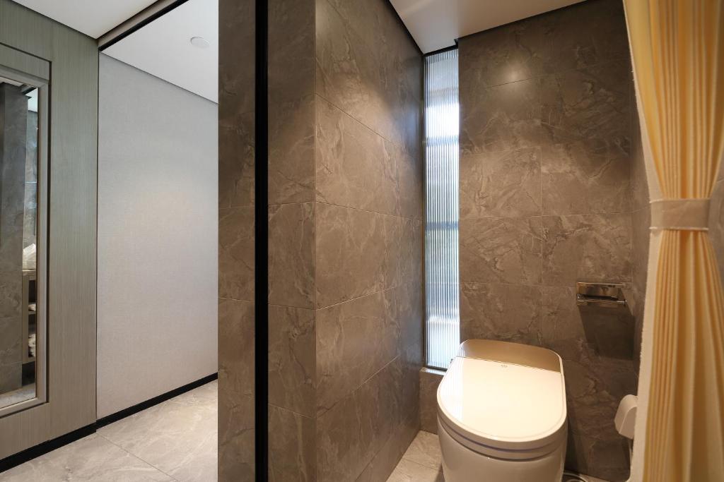 Шанхай: Mengguo Hotel Zhuqiao Town