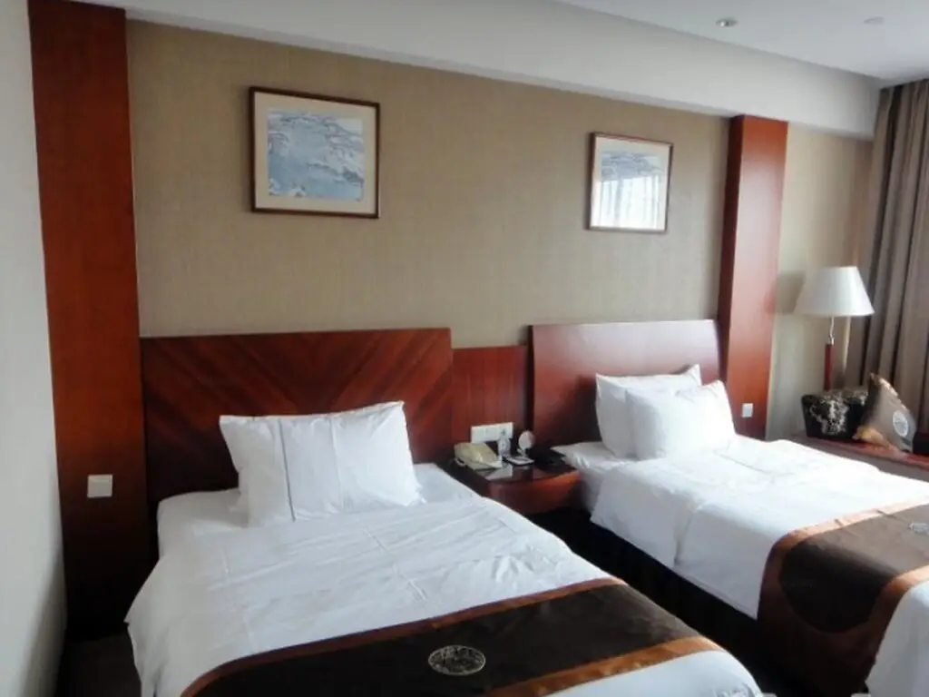 Уси: Yixing Hotel