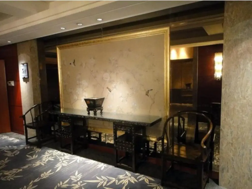 Yixing Hotel — фото 1
