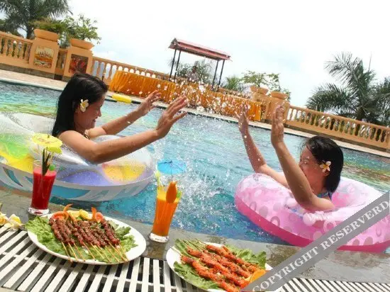 Санья: Sanya Candy Sea View Holiday Apartment