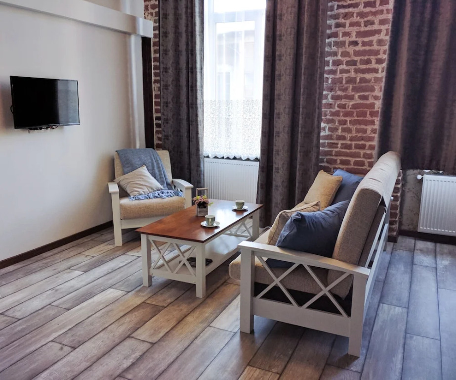 Тбилиси: Cozy Studio2 On Freedom Square