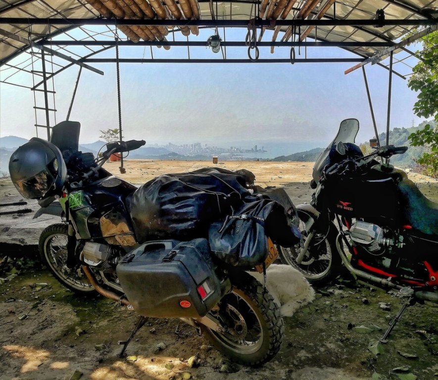 Батуми: Door2Heaven Eco Hotel & Camping