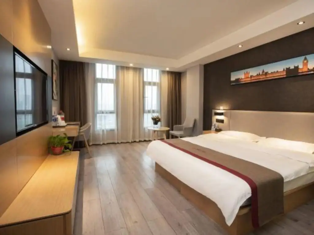 Чжэнчжоу: Shangkeyou Hotel (Zhengzhou east railway station Kangping Road)