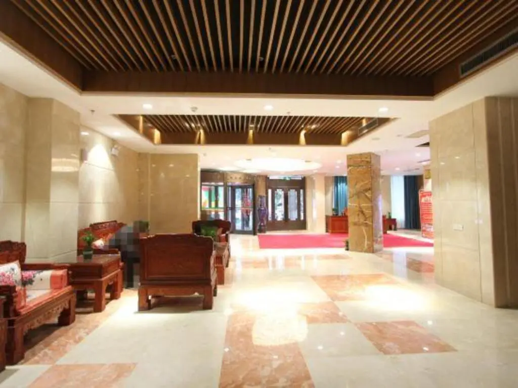 Ксучанг: Hailong Hotel (Wanda Plaza Pang Xuchang East Station)