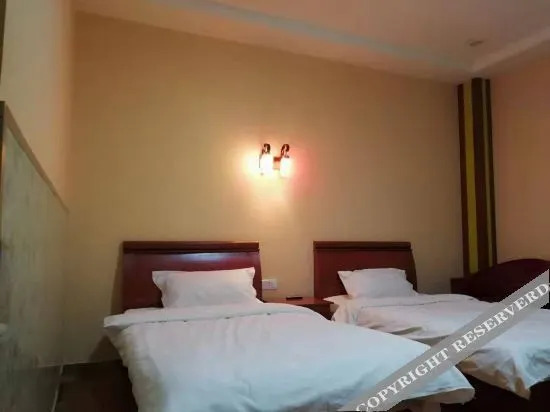 Пекин: Long Ying Business Hotel