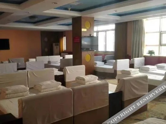 Пекин: Long Ying Business Hotel