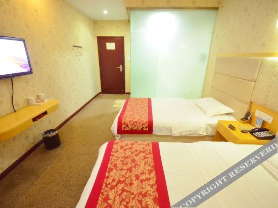 Сяньнин: Lotus Pond Yeshi Business Hotel