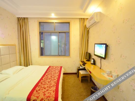 Сяньнин: Lotus Pond Yeshi Business Hotel