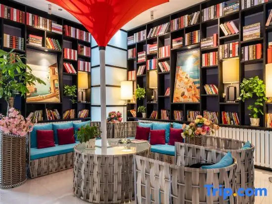 Чжэнчжоу: Yuhuashe Fashion Hotel (Zhengzhou Hanghai Plaza City Southeast Subway Station)